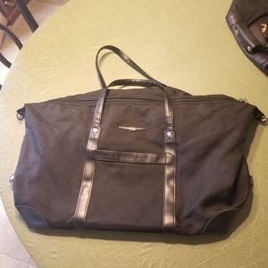 Tote - Chrysler Crossfire insignia